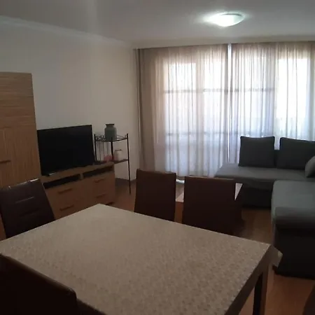 Apartament Sarafovo 公寓